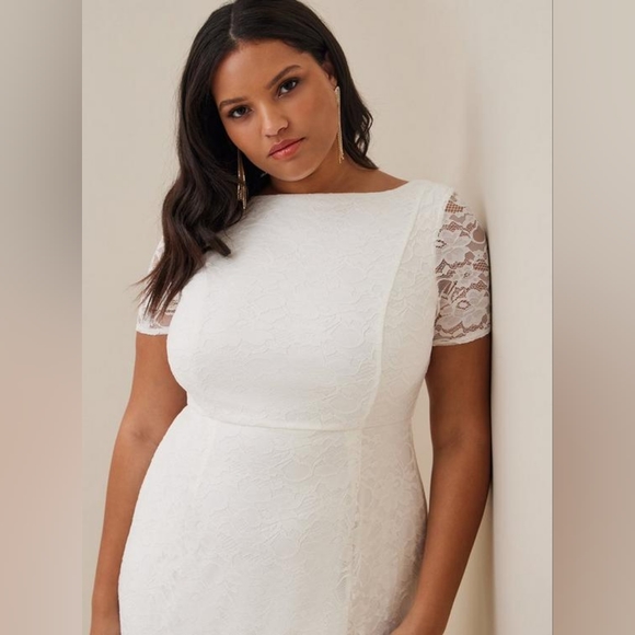 Torrid NWT Lace Wedding Dress - Picture 4 of 11